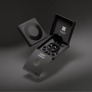🆕 Loop Switch 2 Earplugs in Black - Open Box